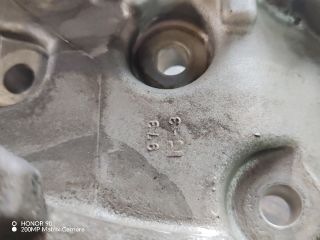 bontott MITSUBISHI LANCER VII Tartó Bak