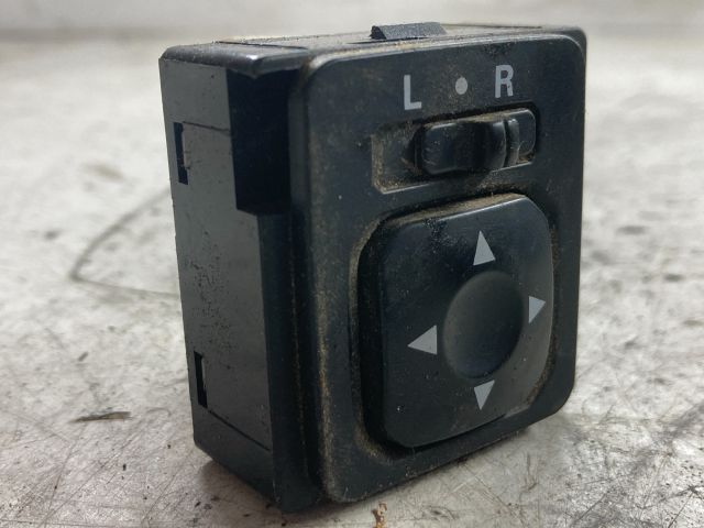 bontott MITSUBISHI LANCER VII Tükör Kapcsoló