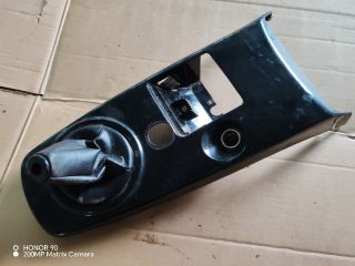 bontott MITSUBISHI LANCER VII Váltószoknya Rögzítő Keret