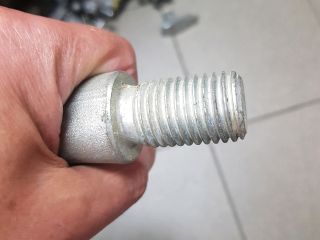 bontott MITSUBISHI LANCER Vonószem