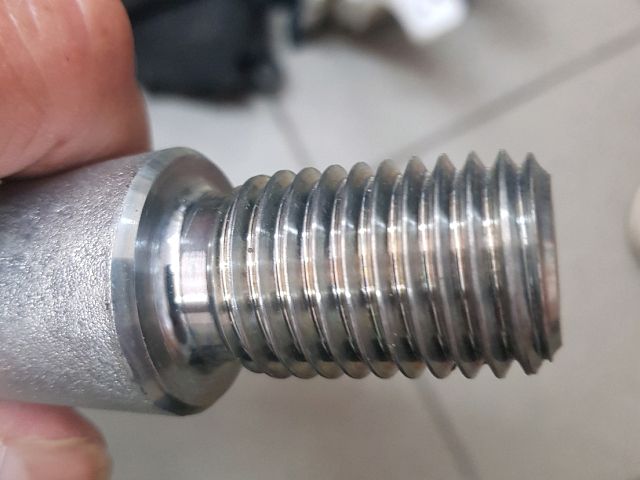 bontott MITSUBISHI LANCER Vonószem