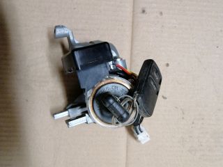 bontott MITSUBISHI OUTLANDER Gyújtáskapcsoló Házzal