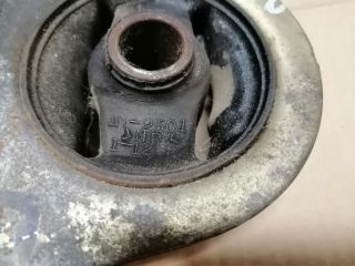 bontott MITSUBISHI OUTLANDER Motor Tartó Bak (Fém)