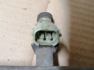 bontott MITSUBISHI OUTLANDER Porlasztó Sor / Híd