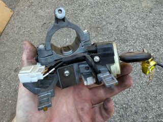 bontott MITSUBISHI OUTLANDER Gyújtáskapcsoló Házzal