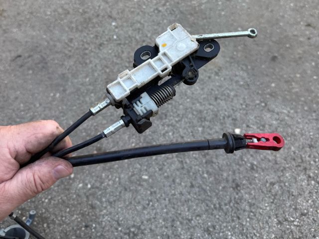 bontott MITSUBISHI OUTLANDER Gyújtáskapcsoló Házzal