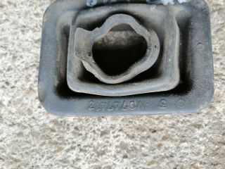 bontott MITSUBISHI OUTLANDER Kuplung Kiemelő Villa