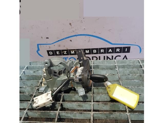 bontott MITSUBISHI OUTLANDER Gyújtáskapcsoló