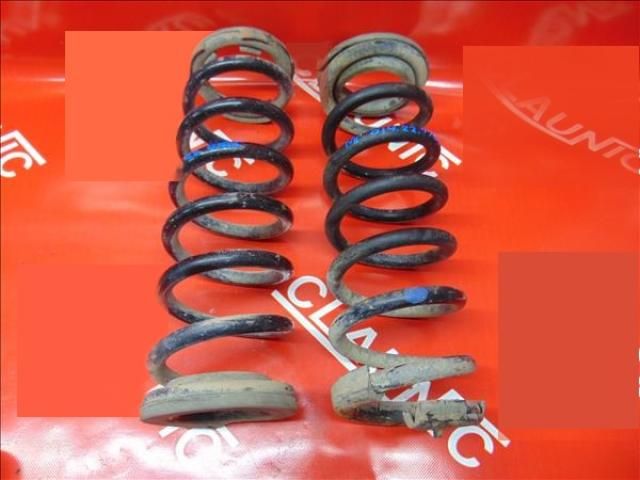 bontott MITSUBISHI OUTLANDER Hátsó Rugó