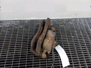 bontott MITSUBISHI OUTLANDER Jobb első Féknyereg Munkahengerrel