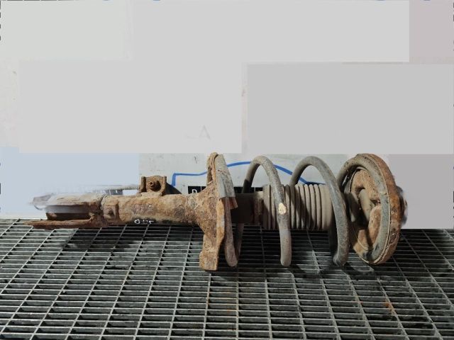 bontott MITSUBISHI OUTLANDER Jobb első Lengéscsillapító