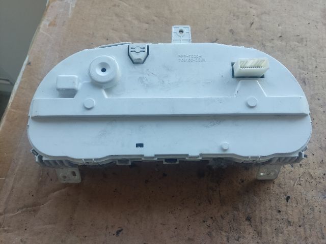 bontott MITSUBISHI OUTLANDER Kilométeróra