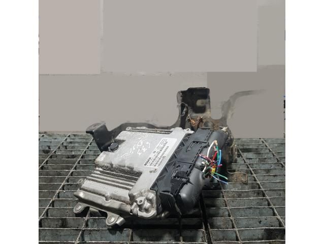 bontott MITSUBISHI OUTLANDER Motorvezérlő