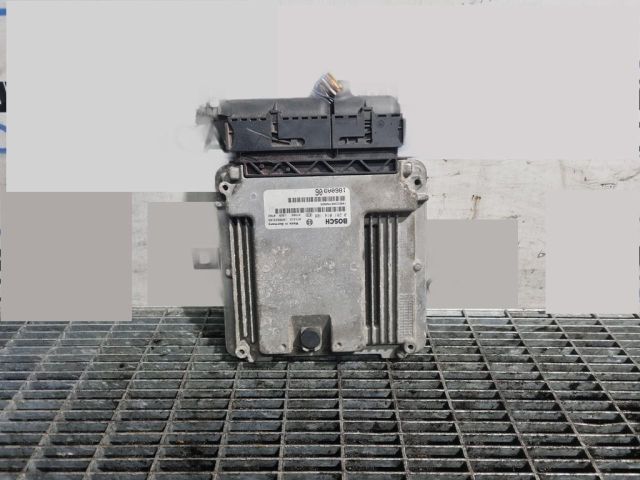 bontott MITSUBISHI OUTLANDER Motorvezérlő