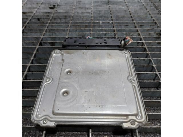 bontott MITSUBISHI OUTLANDER Motorvezérlő