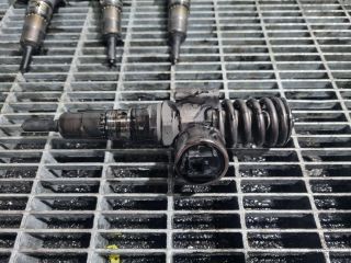 bontott MITSUBISHI OUTLANDER Porlasztó (1 db)