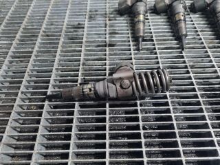 bontott MITSUBISHI OUTLANDER Porlasztó (1 db)