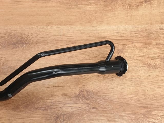 bontott MITSUBISHI OUTLANDER Tankbetöltő Cső (Fém)