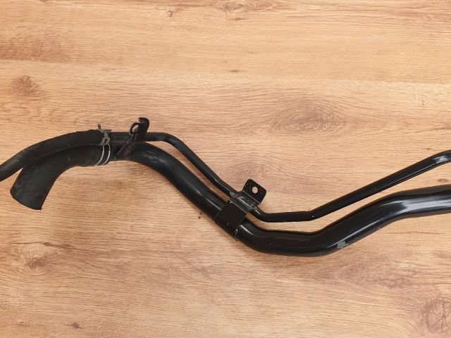 bontott MITSUBISHI OUTLANDER Tankbetöltő Cső (Fém)