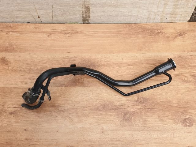 bontott MITSUBISHI OUTLANDER Tankbetöltő Cső (Fém)