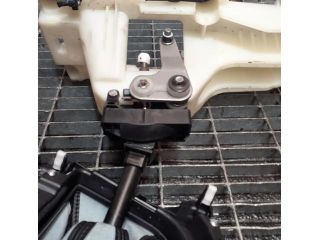 bontott MITSUBISHI OUTLANDER Váltó Kulissza