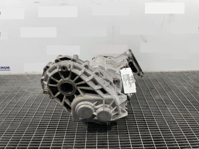 bontott MITSUBISHI OUTLANDER Differenciálmű Tartó Bak