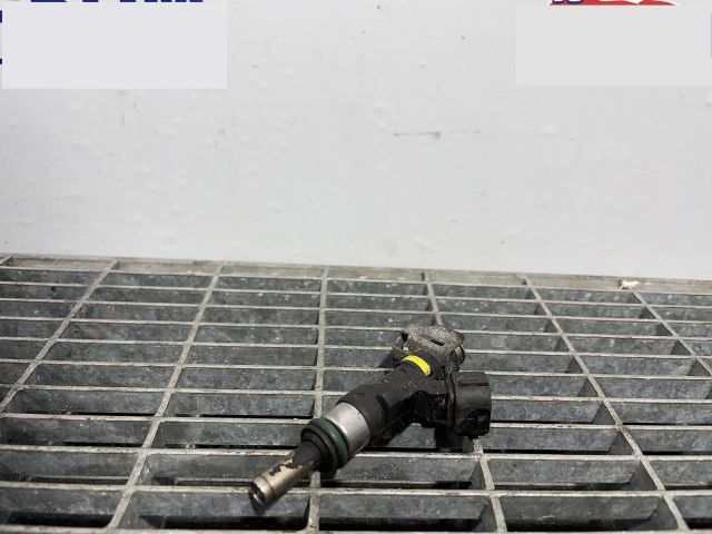 bontott MITSUBISHI OUTLANDER Porlasztó (1 db)