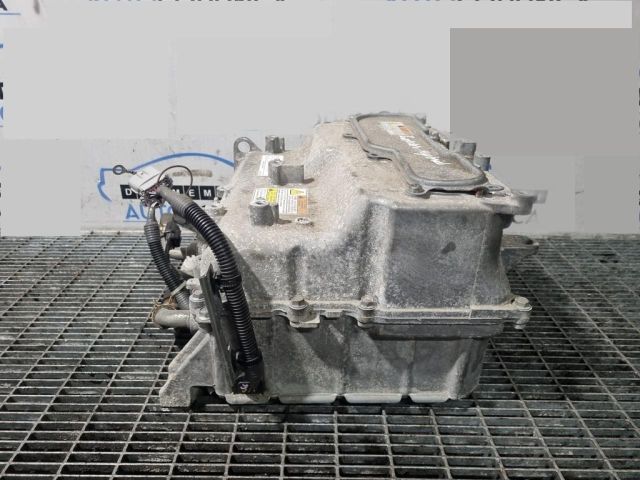 bontott MITSUBISHI OUTLANDER Hybrid Inverter