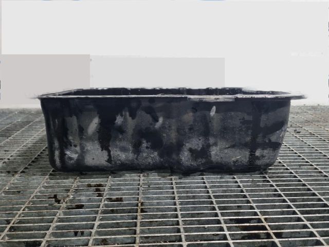 bontott MITSUBISHI OUTLANDER Olajteknő