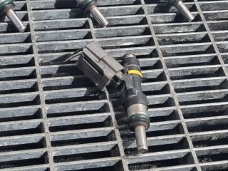 bontott MITSUBISHI OUTLANDER Porlasztó (1 db)