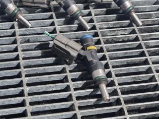 bontott MITSUBISHI OUTLANDER Porlasztó (1 db)