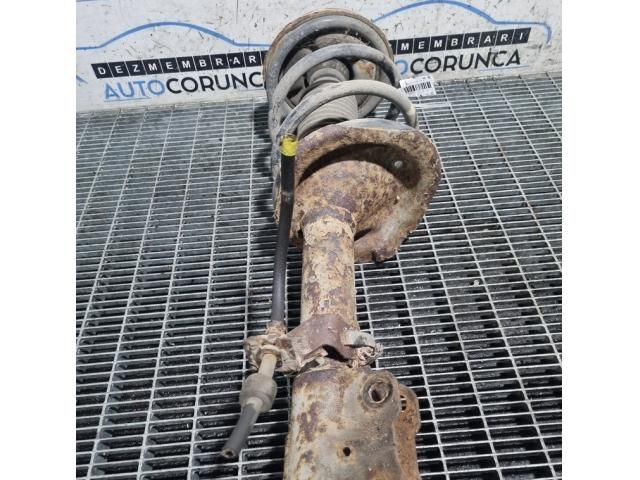 bontott MITSUBISHI OUTLANDER Bal első Lengéscsillapító