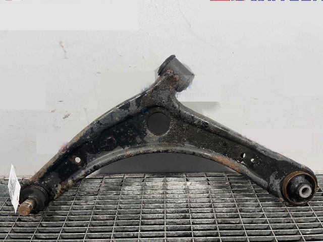 bontott MITSUBISHI OUTLANDER Bal első Lengőkar