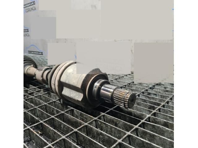 bontott MITSUBISHI OUTLANDER Bal Féltengely