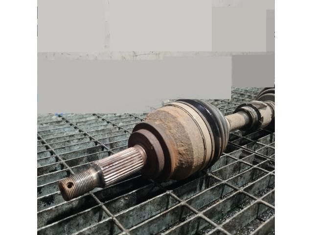 bontott MITSUBISHI OUTLANDER Bal Féltengely