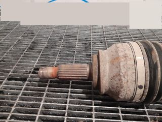 bontott MITSUBISHI OUTLANDER Bal Féltengely