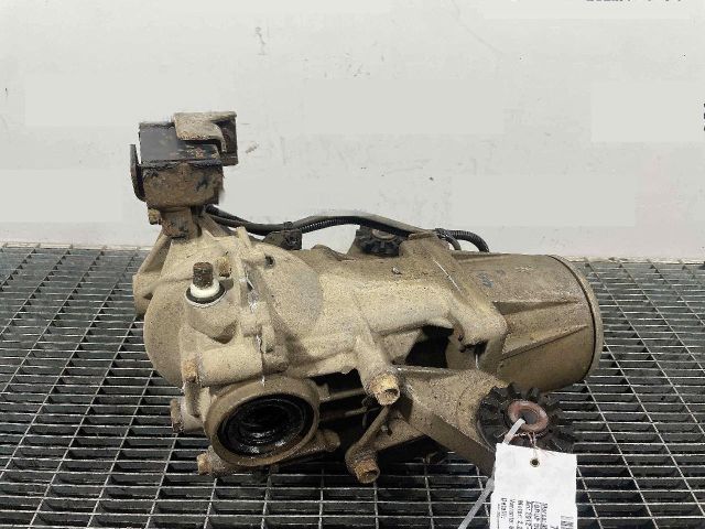 bontott MITSUBISHI OUTLANDER Differenciálmű Tartó Bak