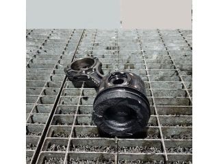 bontott MITSUBISHI OUTLANDER Dugattyú