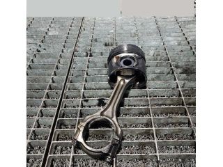 bontott MITSUBISHI OUTLANDER Dugattyú