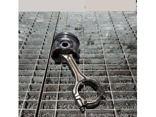 bontott MITSUBISHI OUTLANDER Dugattyú