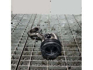 bontott MITSUBISHI OUTLANDER Dugattyú