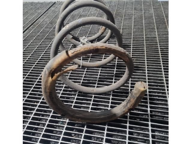 bontott MITSUBISHI OUTLANDER Első Rugó