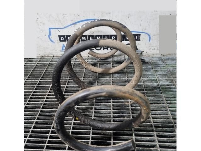 bontott MITSUBISHI OUTLANDER Első Rugó