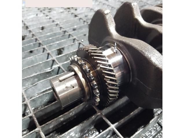 bontott MITSUBISHI OUTLANDER Főtengely (Magában)