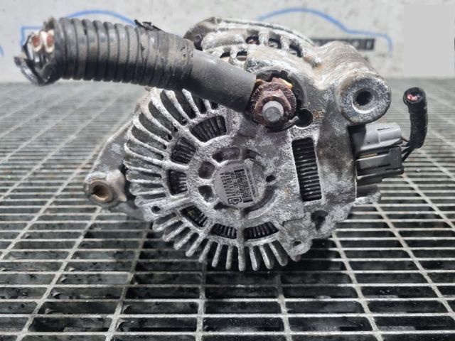 bontott MITSUBISHI OUTLANDER Generátor