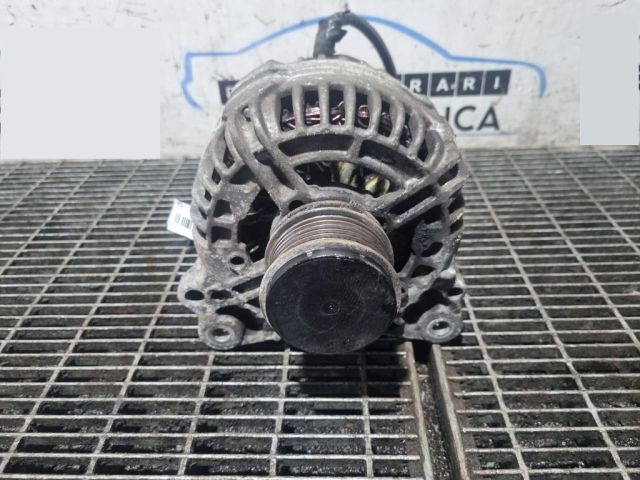 bontott MITSUBISHI OUTLANDER Generátor