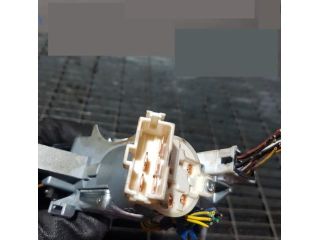 bontott MITSUBISHI OUTLANDER Gyújtáskapcsoló