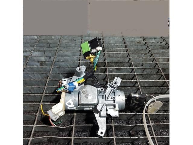 bontott MITSUBISHI OUTLANDER Gyújtáskapcsoló