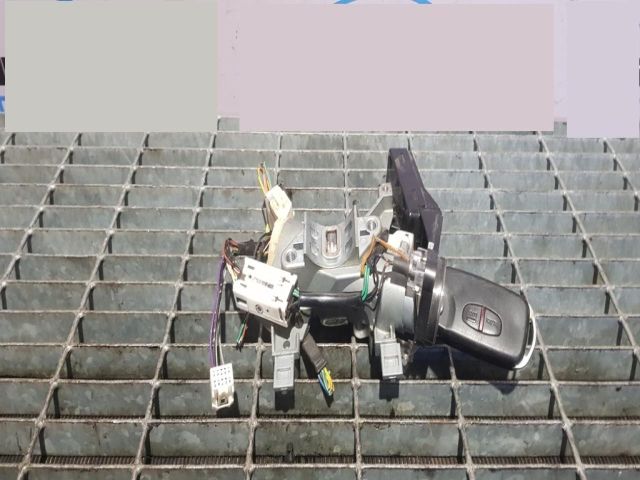 bontott MITSUBISHI OUTLANDER Gyújtáskapcsoló