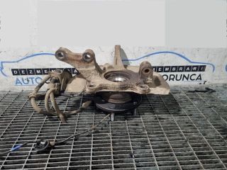 bontott MITSUBISHI OUTLANDER Jobb első Csonkállvány